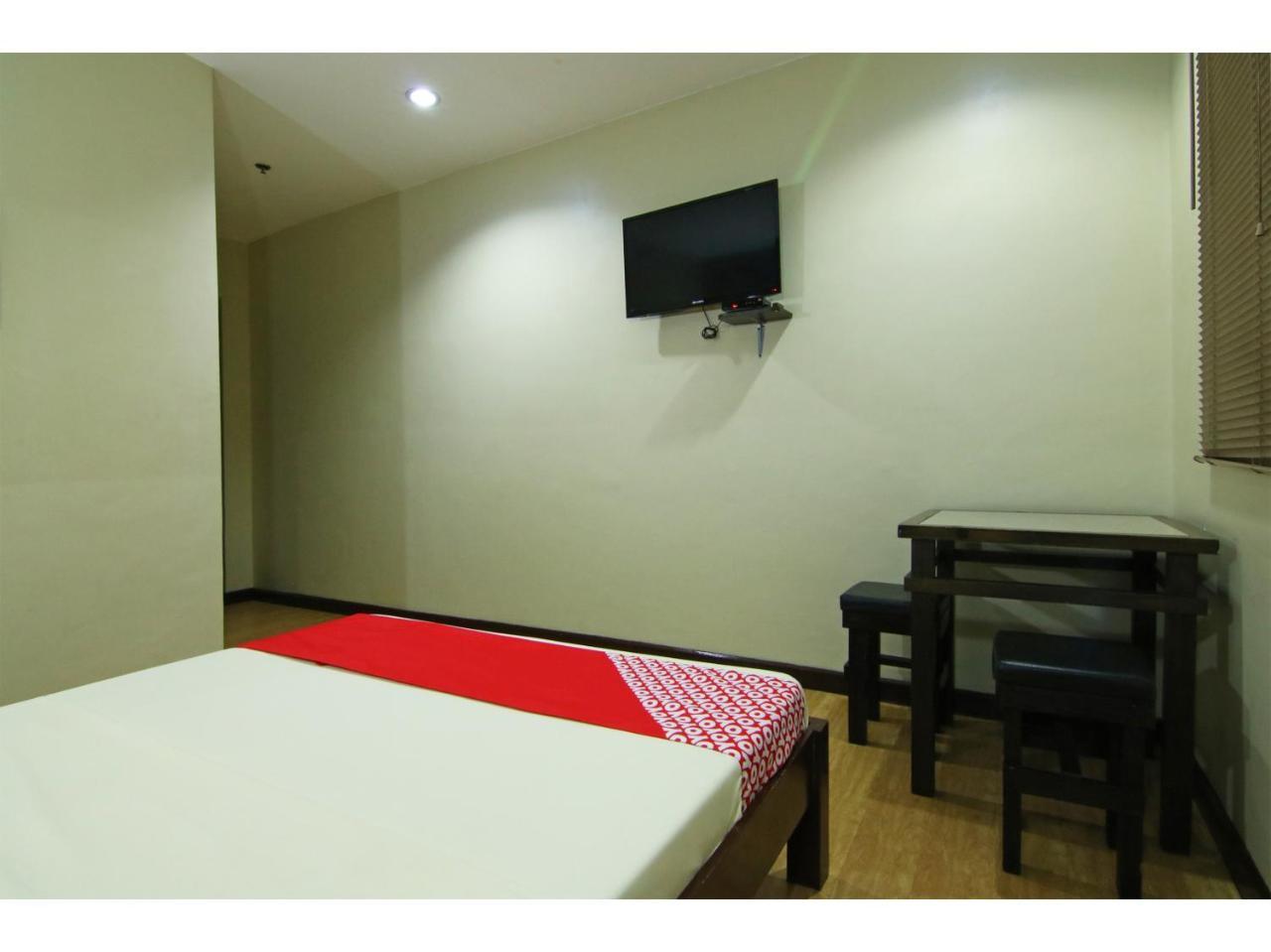 Hotel Oyo 110 Asiatel Pasay