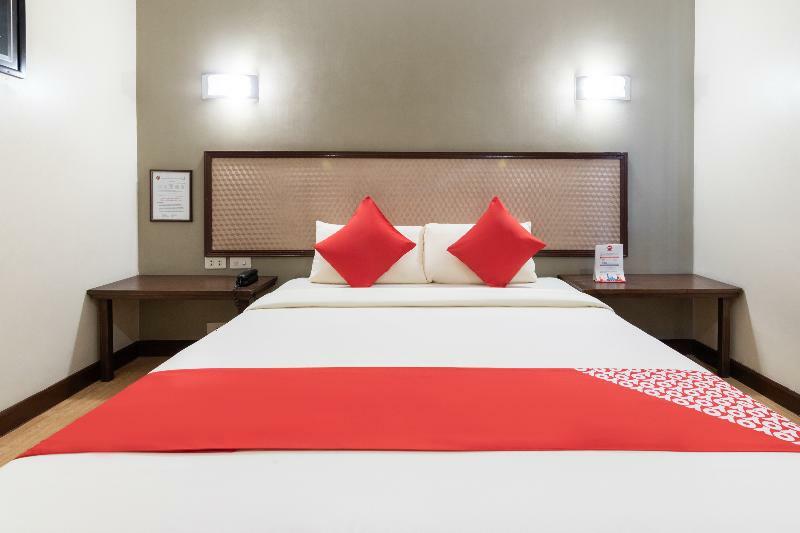 Oyo 110 Asiatel Hotel 3*