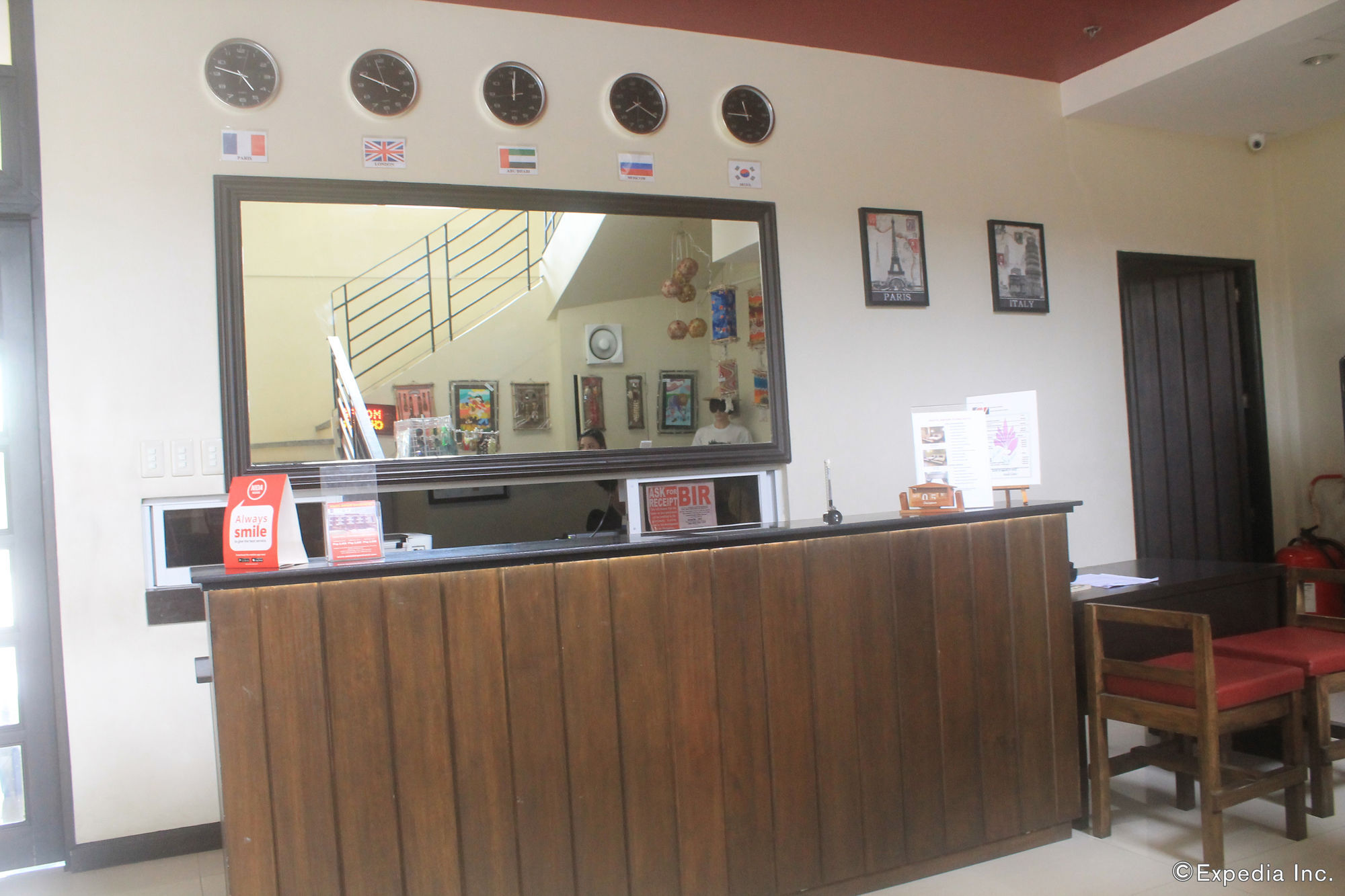 Oyo 110 Asiatel Hotel Pasay