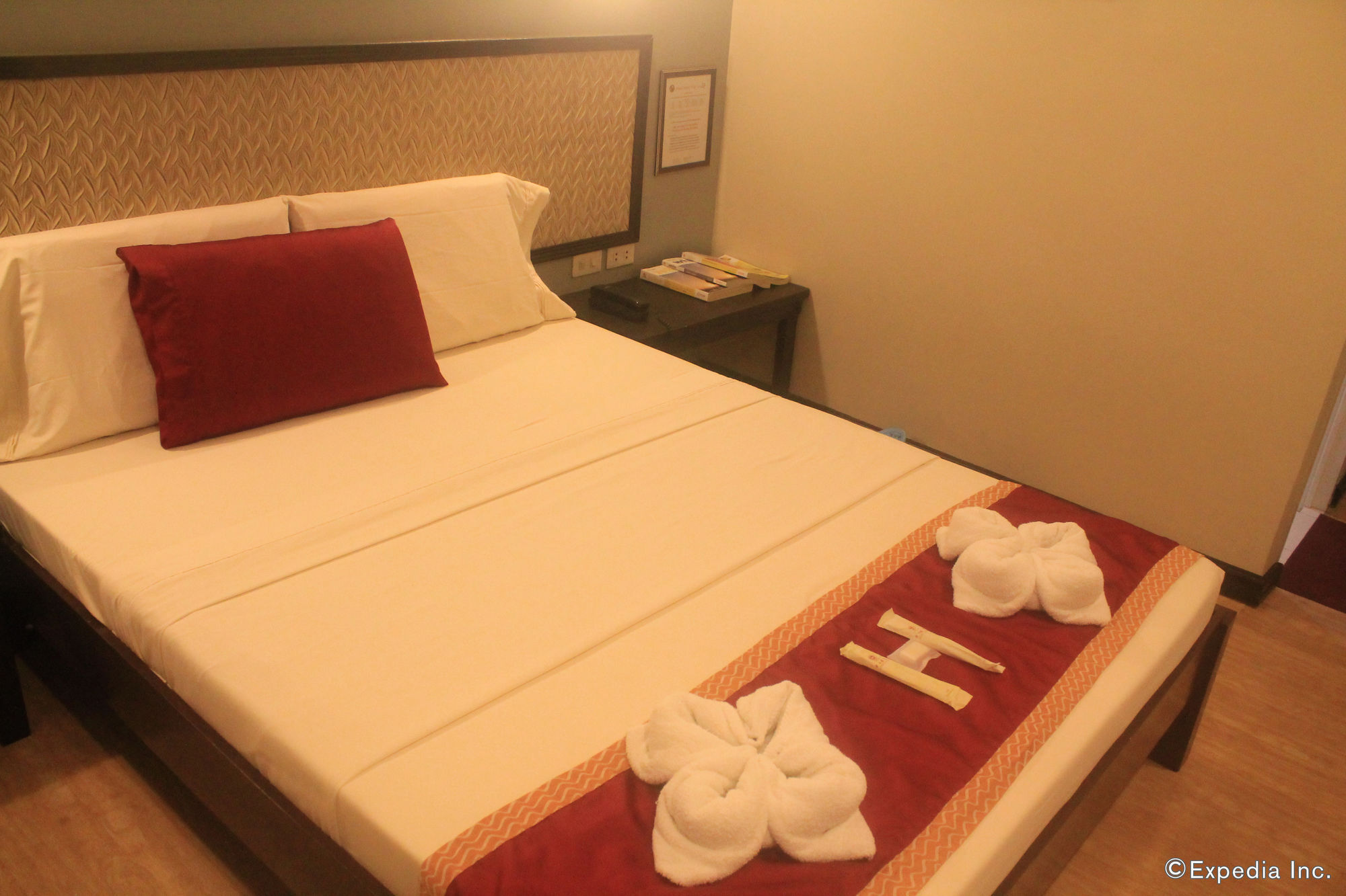 Oyo 110 Asiatel 3* Pasay